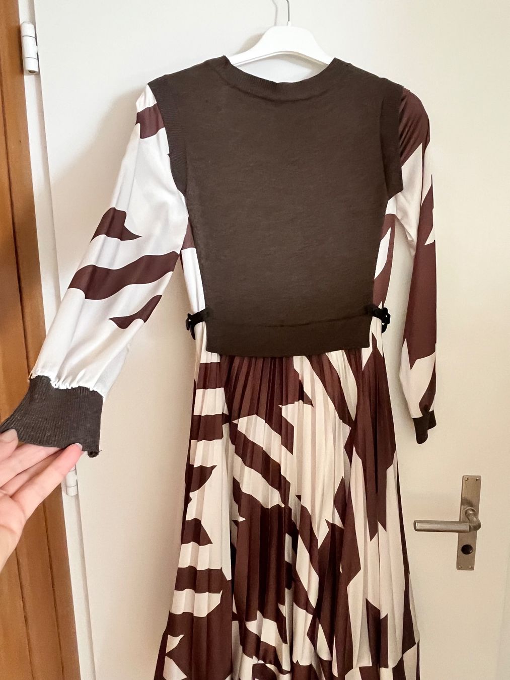 Vestiti: Kleider Gr. M/38. Preis pro Kleid 20 SfR – Usato da Riehen venduto da Lilly_Couture 9