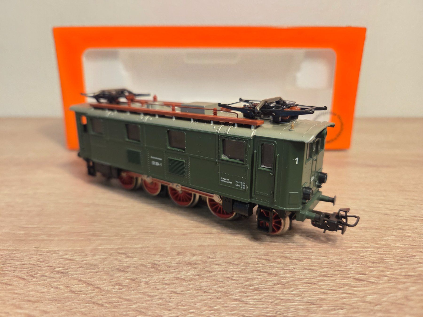 Märklin Modellini di ferrovie: Primex 3192 E-Lok BR 132 DB H0 (1) – Usato da St-Aubin-Sauges venduto da Lo_Go 3