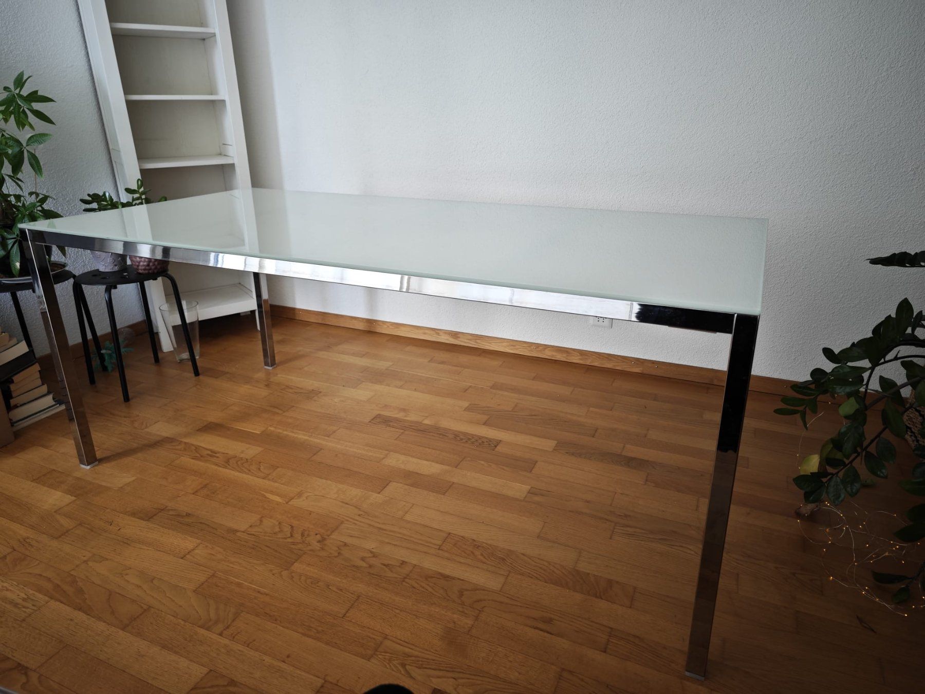 Tavoli: Esstisch (Metall, Glas) – Usato da Wabern venduto da carciofo 2