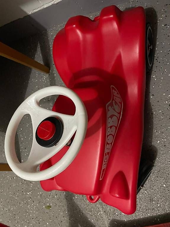 Véhicules pour enfants: Big Bobby Car rossa – D'occasion à Dürnten par UrbanPioneer