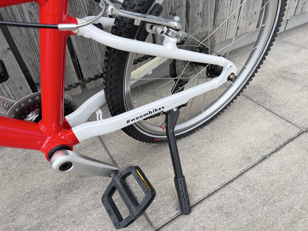 Woom Velos: Woom 4 rot – Gebraucht aus Rehetobel von B892ED 4