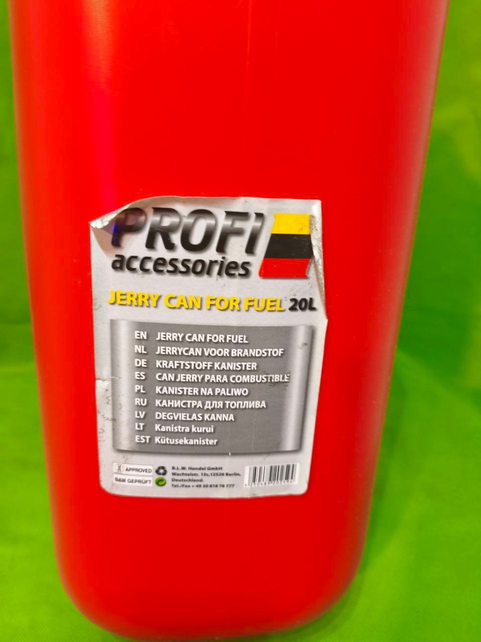 Taniche per benzina: Gebrauchte Kraftstoff Kanister 20L – Usato da Bassersdorf venduto da antikvintage 2