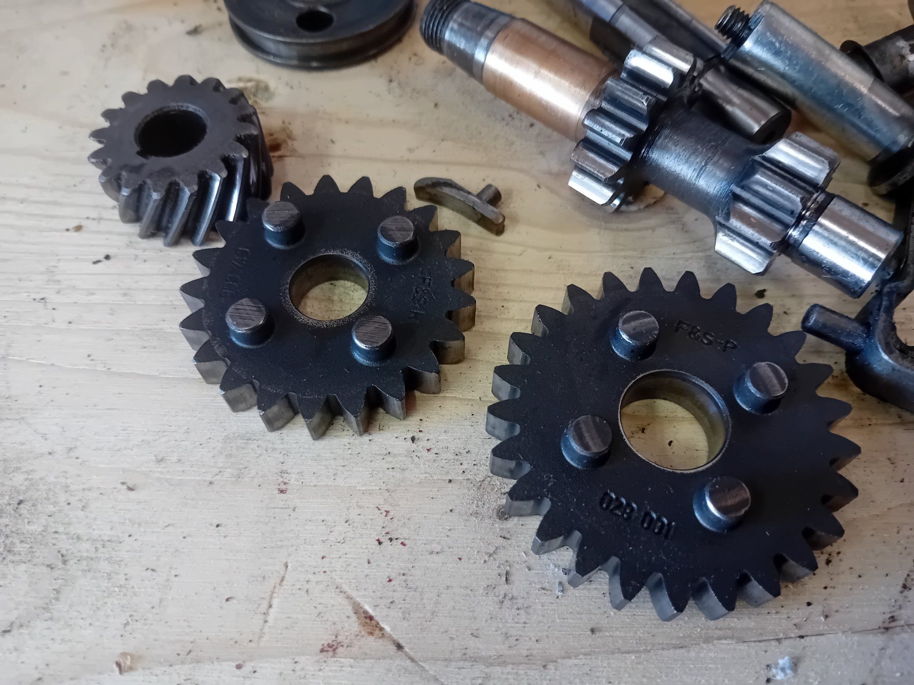 Sachs Ciclomotori: Sachs 502 HG Motorenteile – Usato da Schwanden b. Brienz venduto da hoihoi03 4