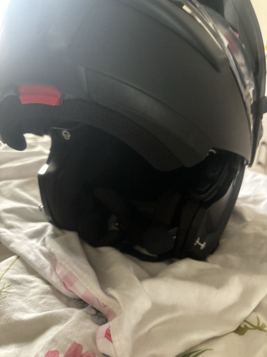 Schuberth Caschi & visiere: Helm schubert E1 – Usato da Escholzmatt venduto da ond_78rj 4
