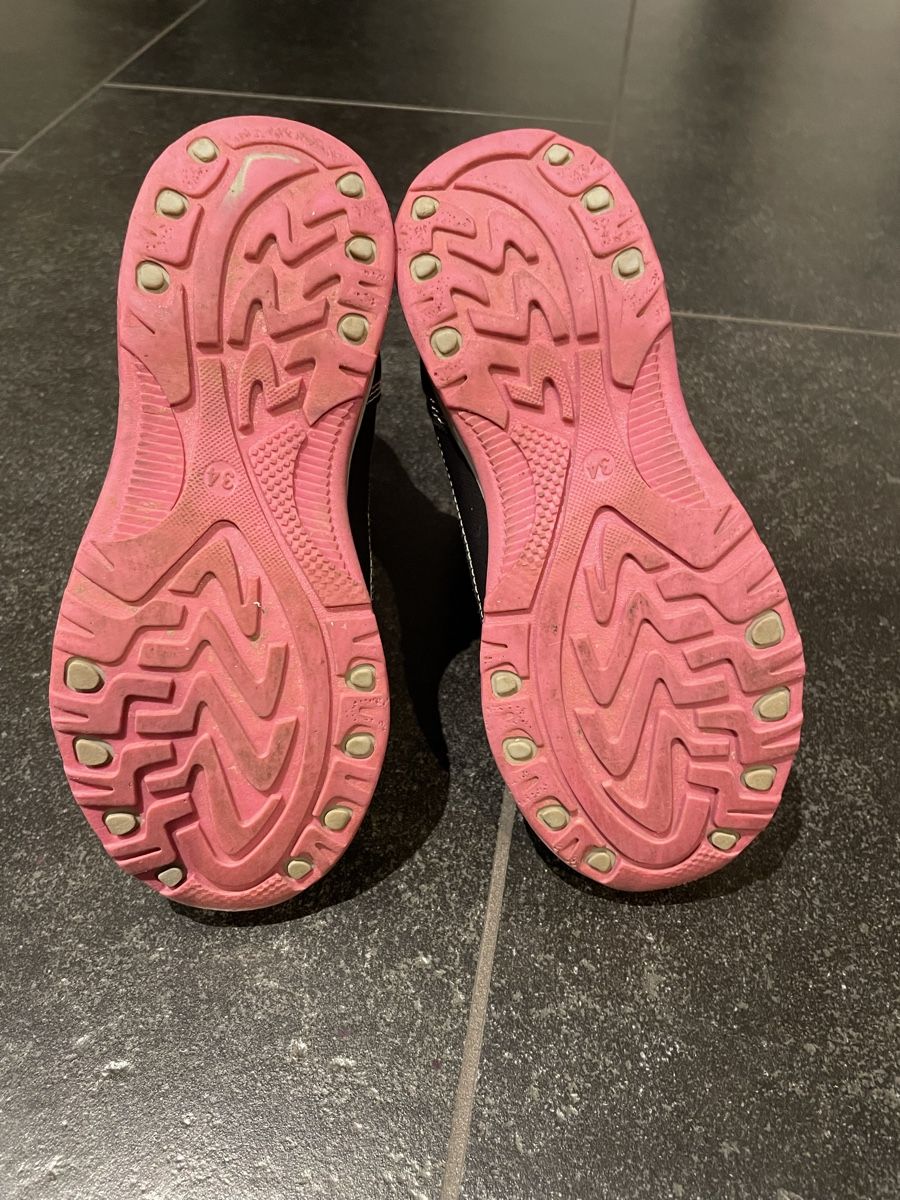 Scarpe per ragazze: Cortina Stiefel Mädchen Grösse 34 – Usato da Wegenstetten venduto da Marcus2222 3