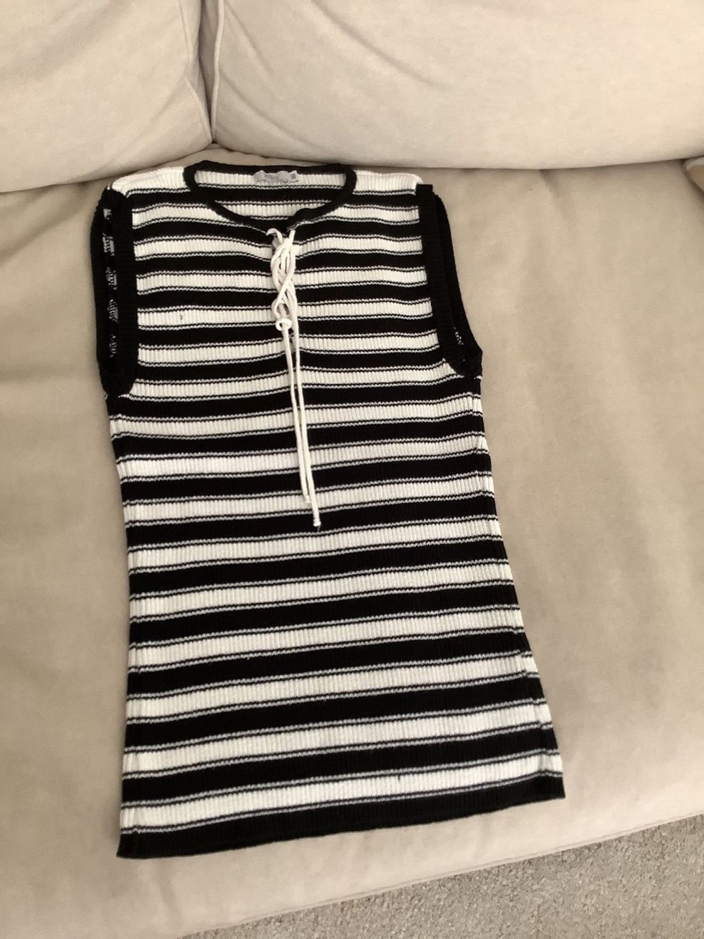 T-shirt: Lady summer t-shirt with stripes – Usato da Zürich venduto da eli_685m