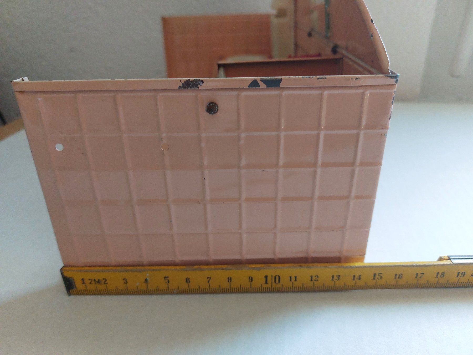 Case e mobili per bambole: BADEZIMMER - ANTIK – Usato da Gipf - Oberfrick venduto da Esnoopy 8