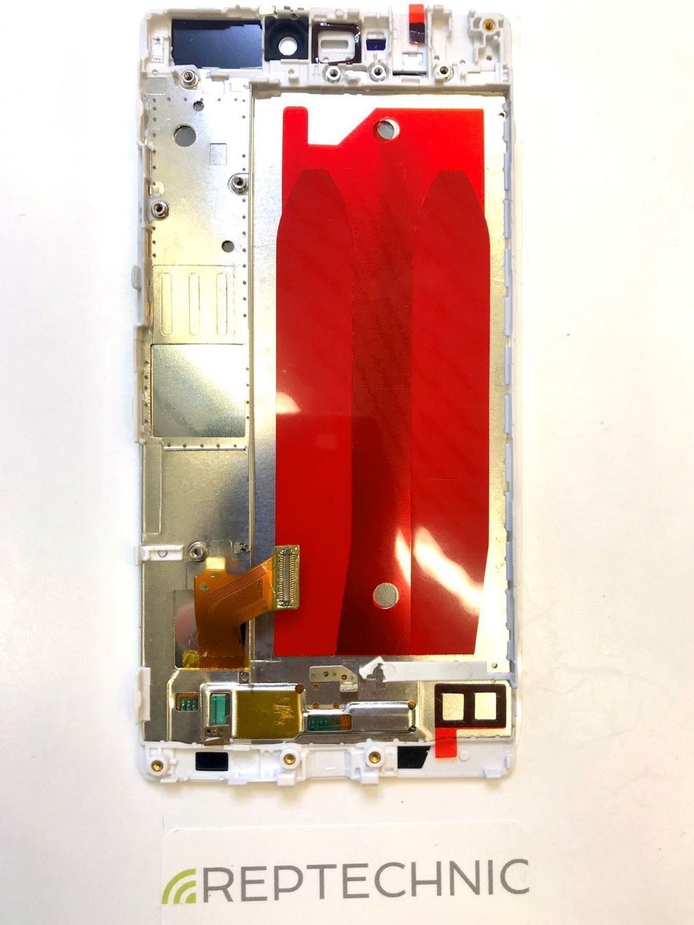 Huawei Telefoni cellulari / Smartphones: Huawei P8 Display mit Rahmen Weiss – Nuovo e nell'imballaggio originale da bern venduto da reptechnic 1