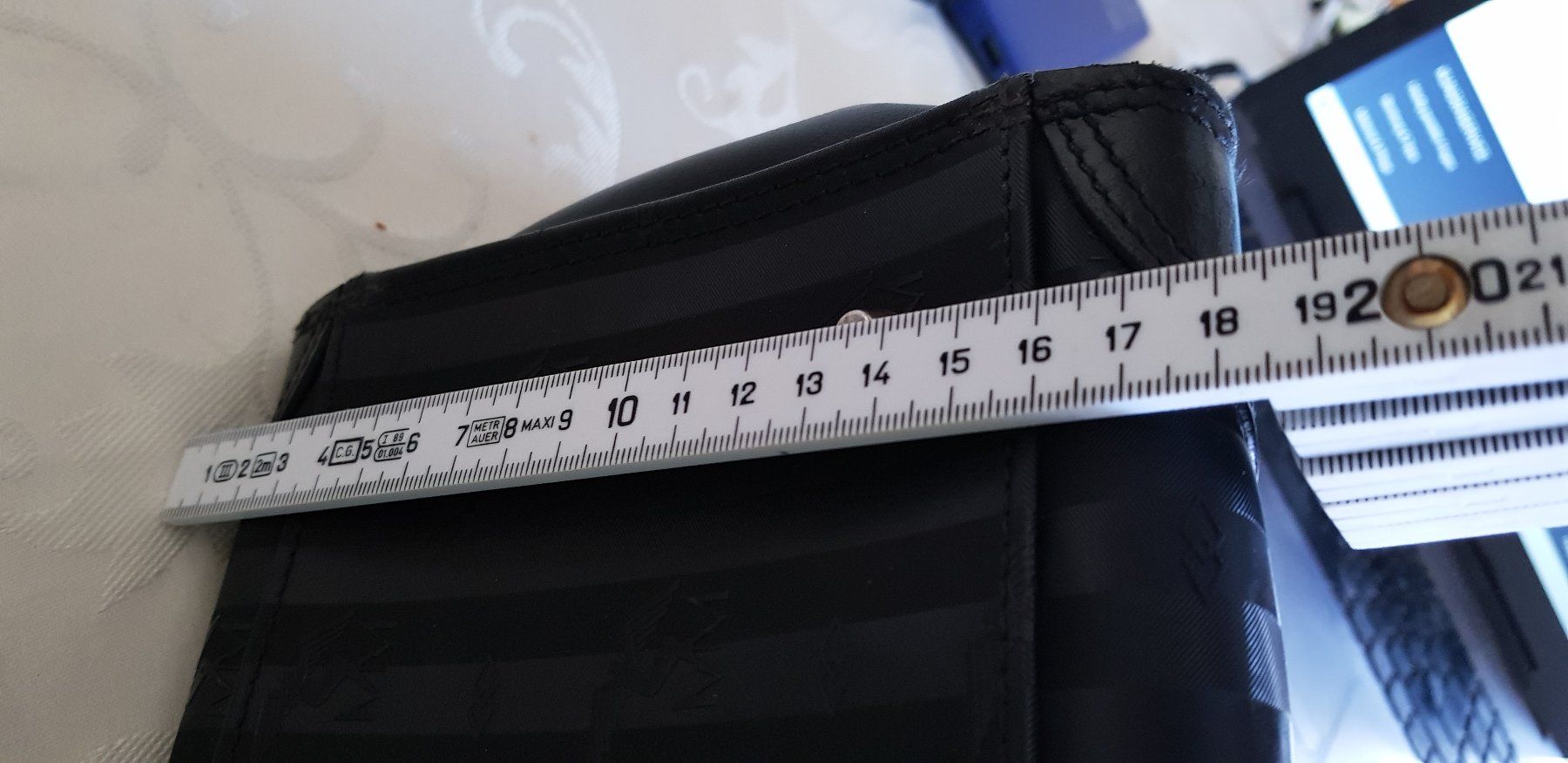 Maison Mollerus Borse da donna: Spezielle Mollerus Tasche – Usato da Oberglatt ZH venduto da Picadilly.Angel 7