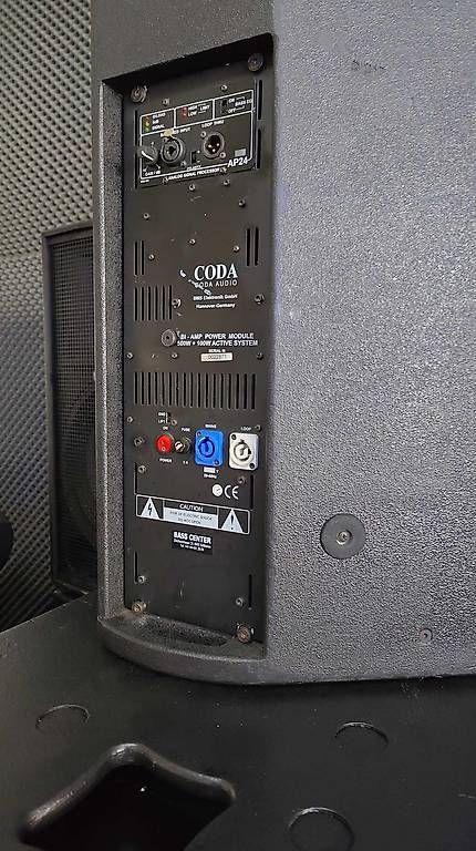 RCF Haut-parleurs: RCF 4 PRO Anlage – D'occasion à Schlieren par Basscenter 4