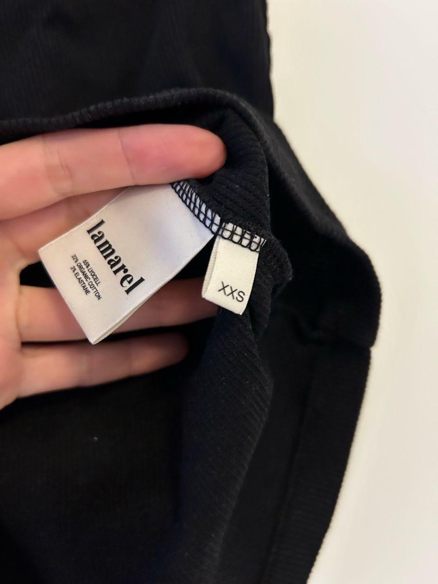 Lamarel Tops: Lamarel top XXS – D'occasion à Zürich par cos_b629 2