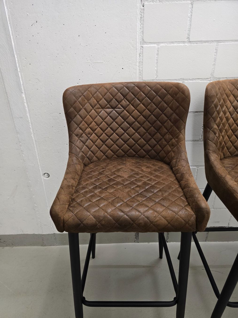 Jysk Hocker: 2er Set Barhocker braun, gepolstert – Gebraucht aus Wädenswil von MilouvdM 1
