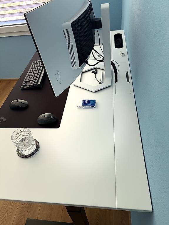Ikea Schreibtische: IKEA Mittzon PC / Schreibtisch 160x80 – Gebraucht aus Burgdorf von stephan_be 1