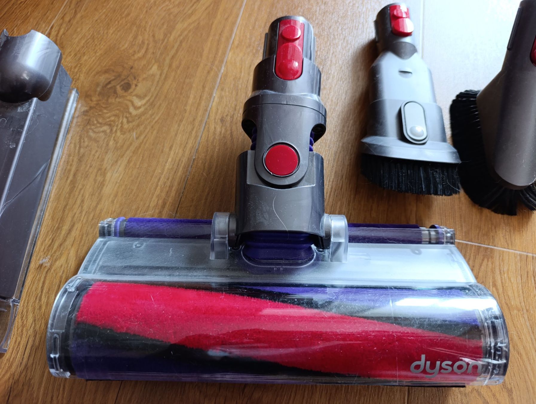 Dyson Aspirateurs & Accessoires: Dyson Staubsauger Zubehör – Neuf (Voir description) à Silvaplana par Suomi3101 2