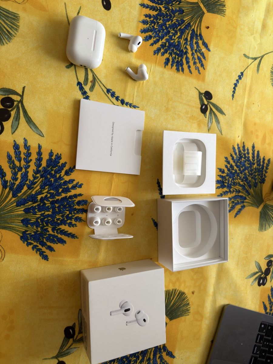 Apple Cuffie: Airpods Pro 2nd – Usato da Grand-Lancy venduto da Jay1225
