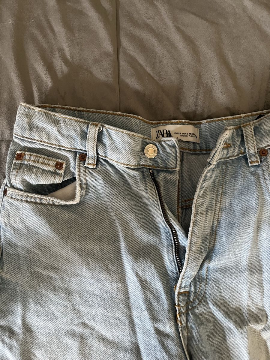 Zara Pantalons: Short Zara – D'occasion à Montsevelier par Duna2210 1