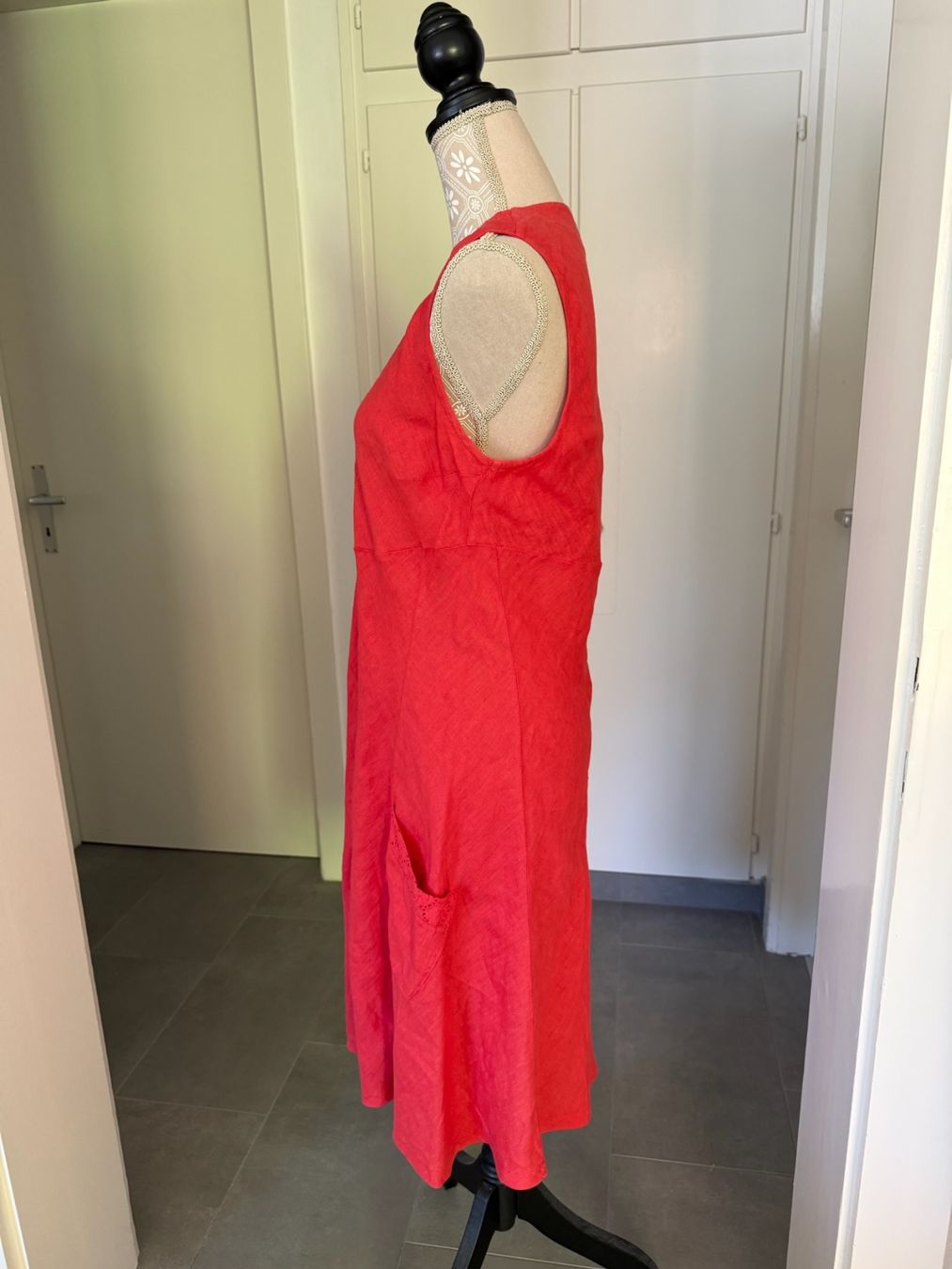 Robes: Robe - M - Lin – D'occasion à Sion par accroshoes 1