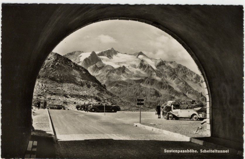 Ansichtskarten: Susten-Passhöhe - Oldtimer - belebt – Gebraucht aus Kirchberg BE von Mgh