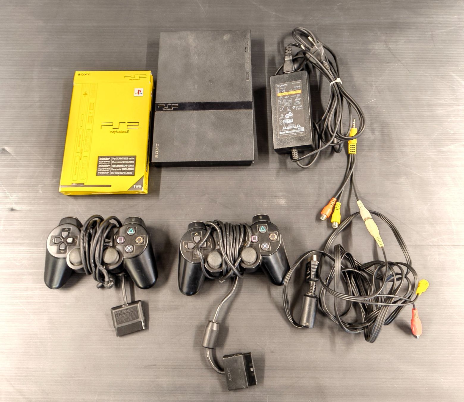 Sony Console: Playstation 2 Slim – Usato da Basel venduto da bk_brockibasel