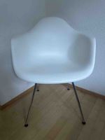 Vitra Eames Plastic Armchair weiss