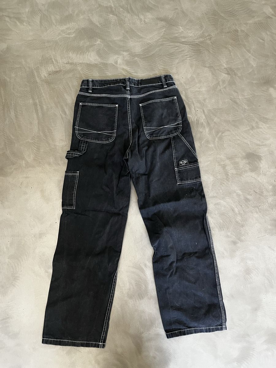 Bershka Pantaloni: Pantalon Bershka Carpenter Noir – Usato da Le Landeron venduto da emm_q6yt 1