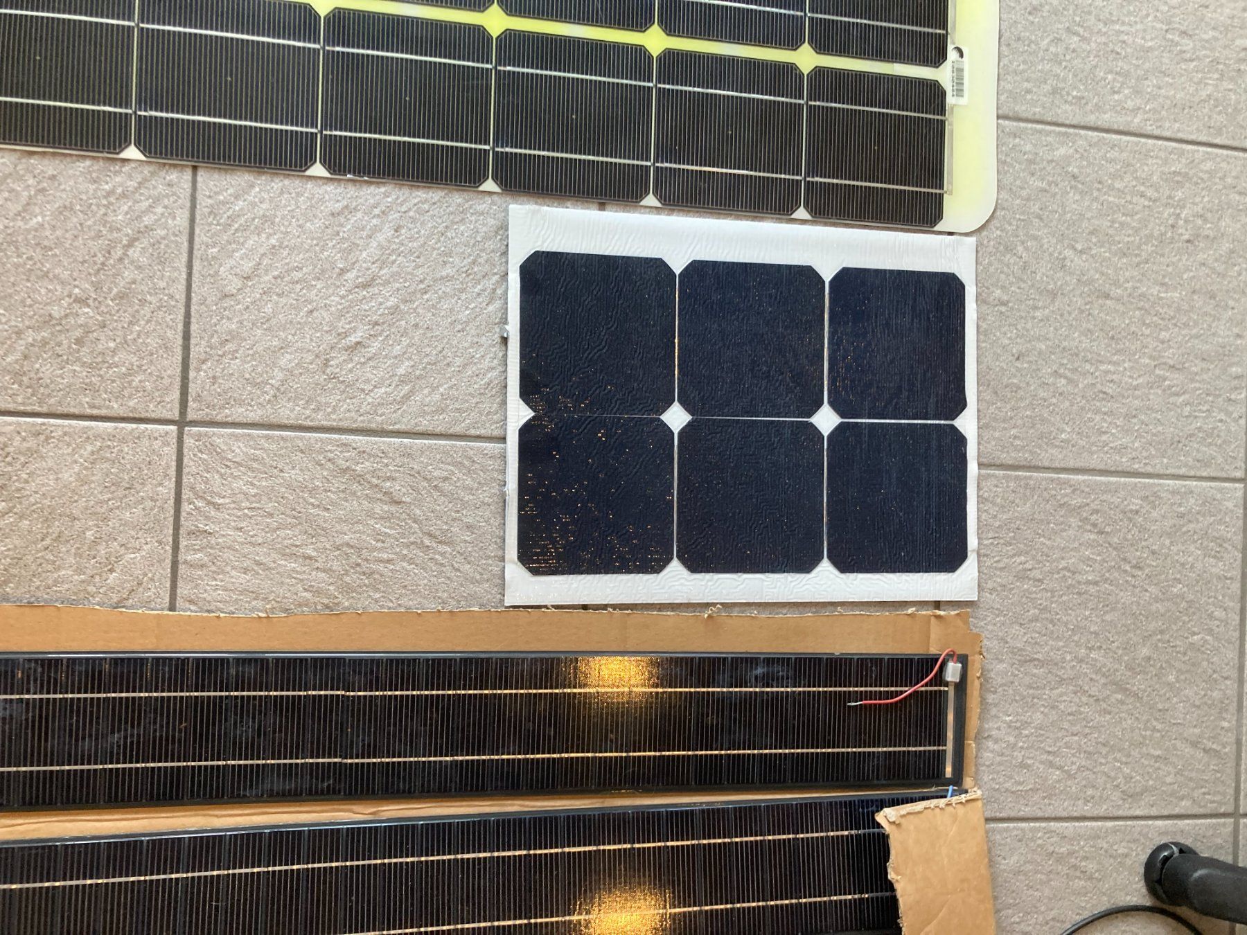 Dispositivi a energia solare: Solarpanels - Solarimpulse - Diverse flexibel / Glas – Usato da Heimberg venduto da Mehrwertdienst 8