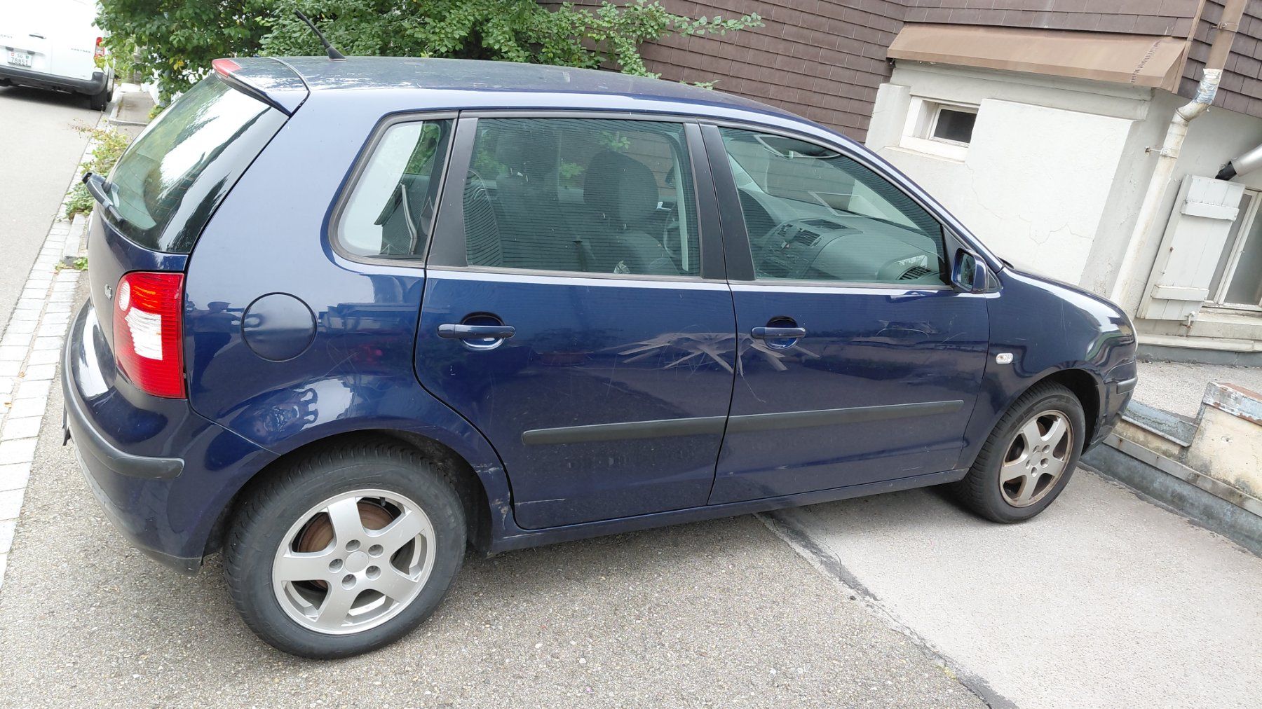 VW Automobili: VW Polo 9N Comfort – Usato da Degersheim venduto da lobo_lobster 1