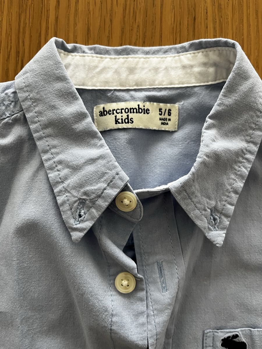 Camicie, T-shirt & Polo: Abercrombie Kids Hemd Grösse 5/6 – Usato da St. Gallen venduto da Asever___ 1