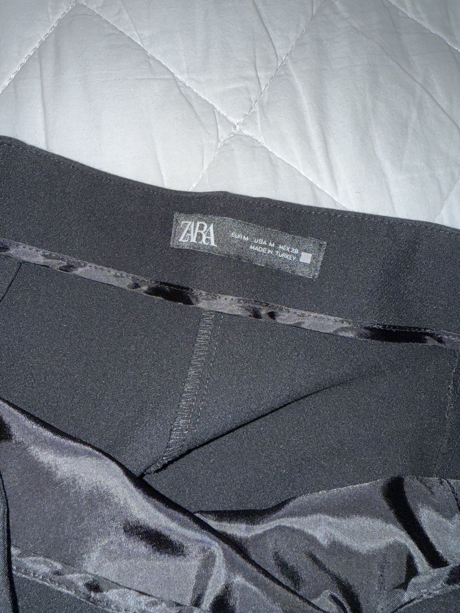 Zara Pantaloni: Zara Shorts – Usato da Winterthur venduto da yar_dpp8 4