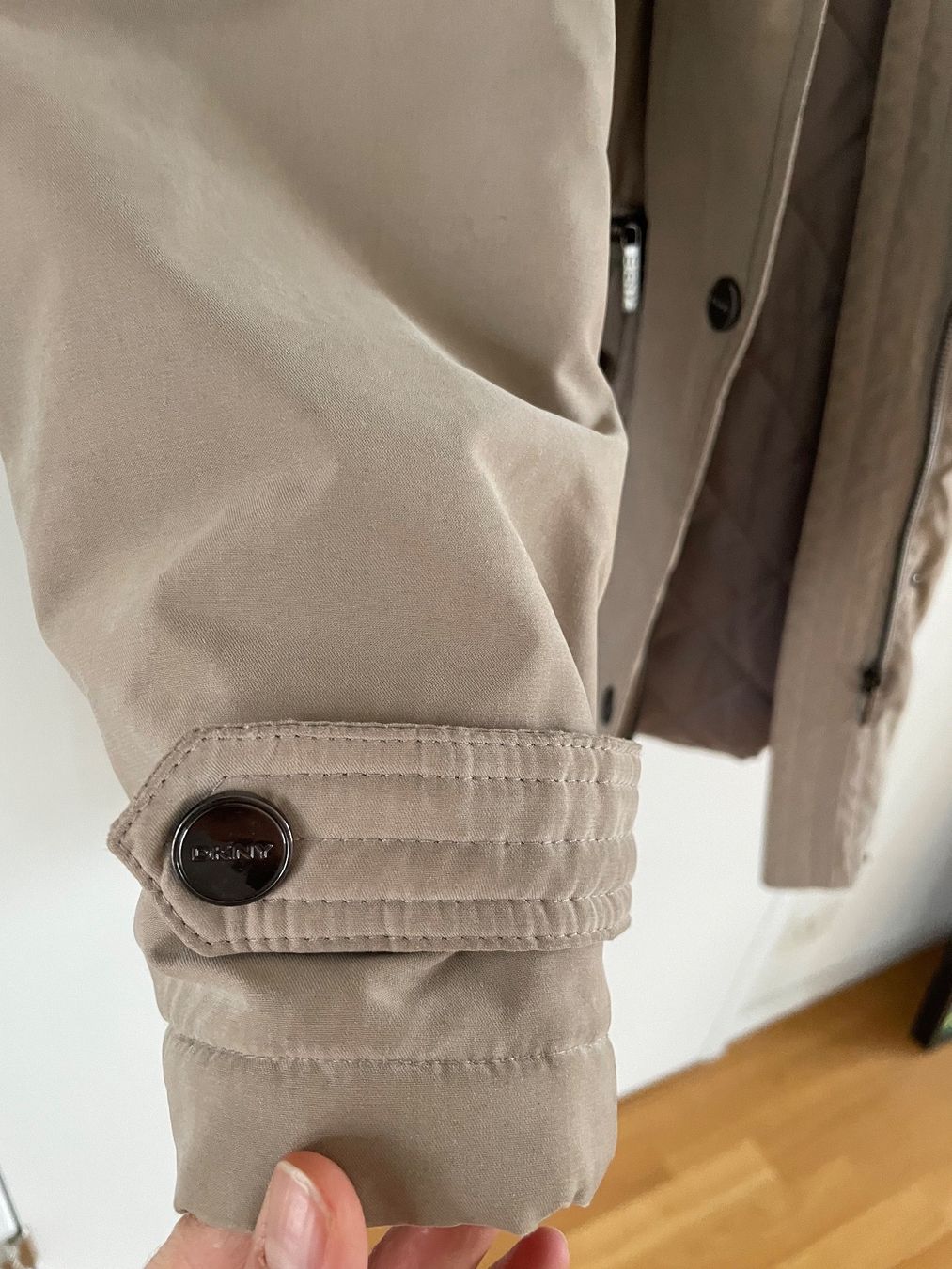 DKNY Jacken: Winterjacke DKNY – Gebraucht aus Zürich von ufe_f5q5 4