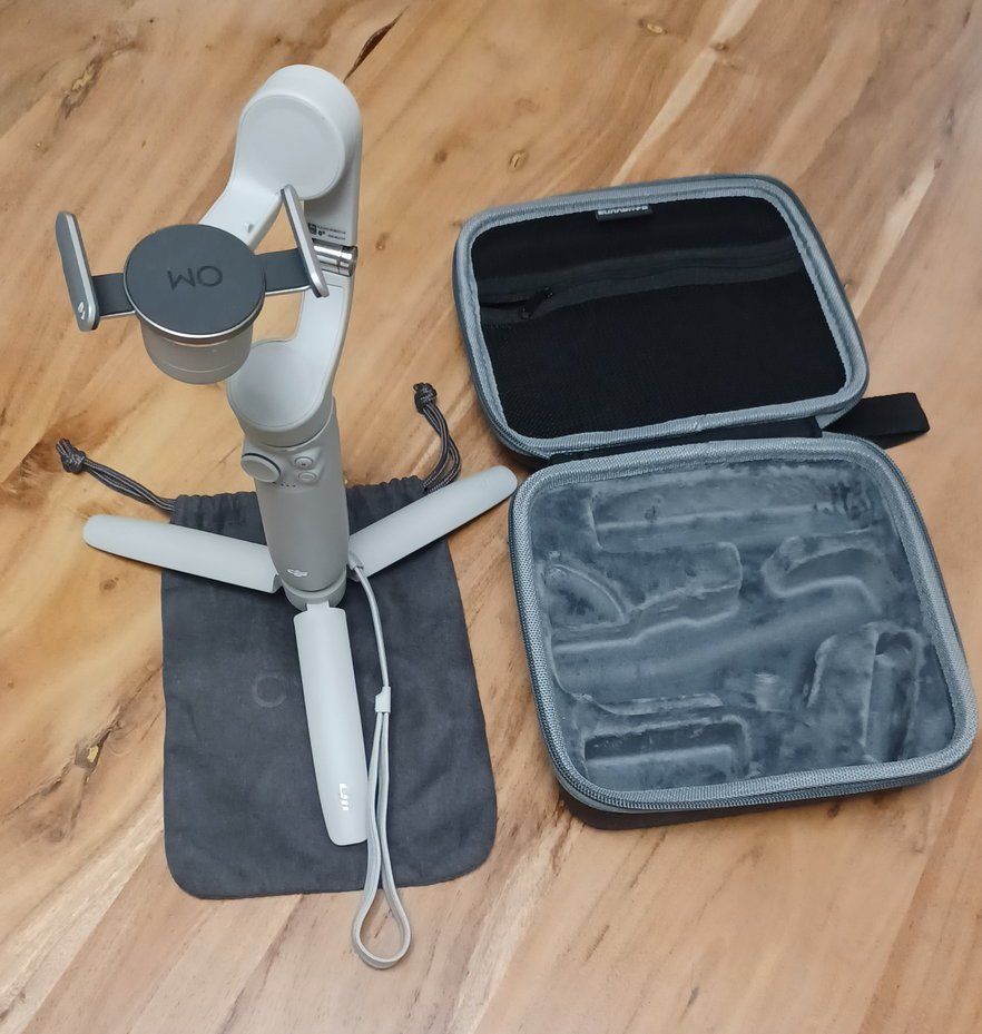 DJI Staffe: DJI OM5 Gimbal mit Hardcase – Usato da Münsingen venduto da Sewaldi 2