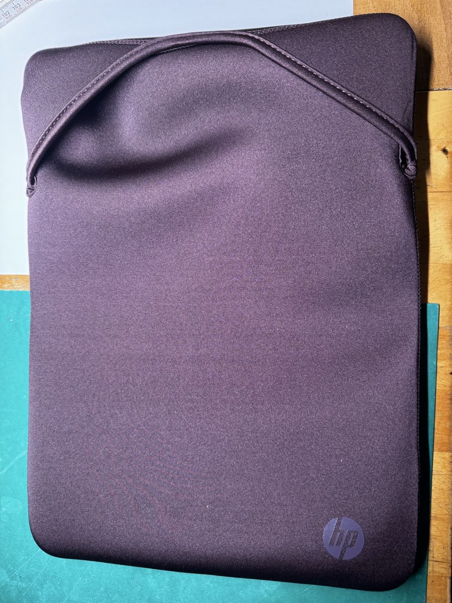 Hewlett Packard Covers & Borse: HP Notebook Neopren-Hülle – Nuovo e nell'imballaggio originale da Ligerz venduto da dohirschi