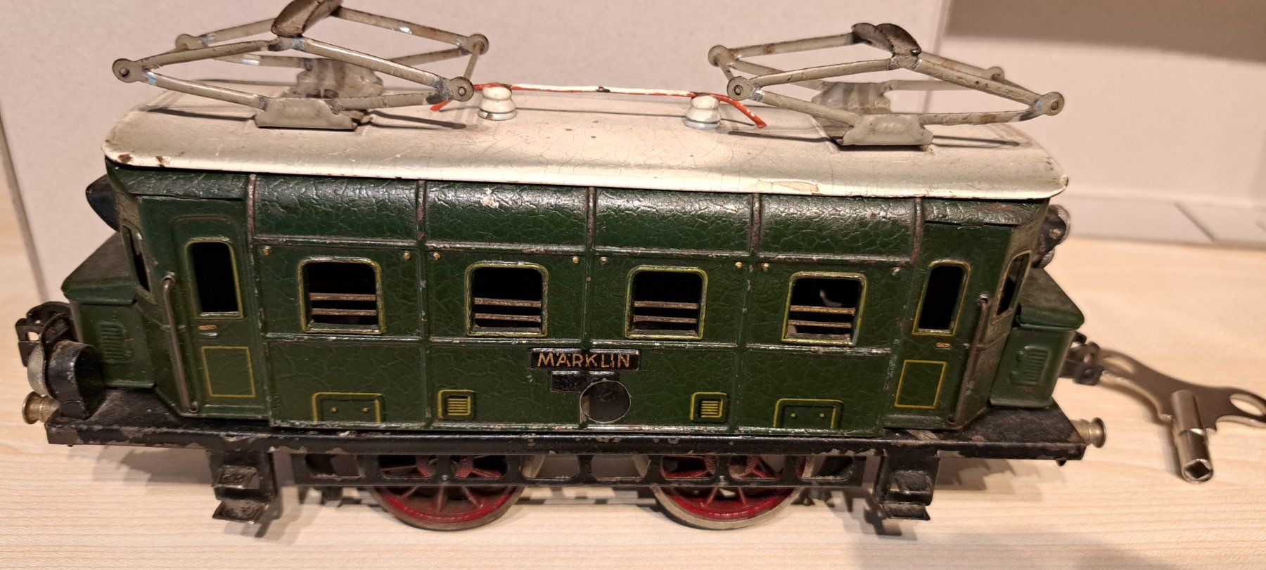 Märklin Modellini di ferrovie: Märklin Elektrolok Spur 0 – Usato da Urdorf venduto da Canyamel1 1