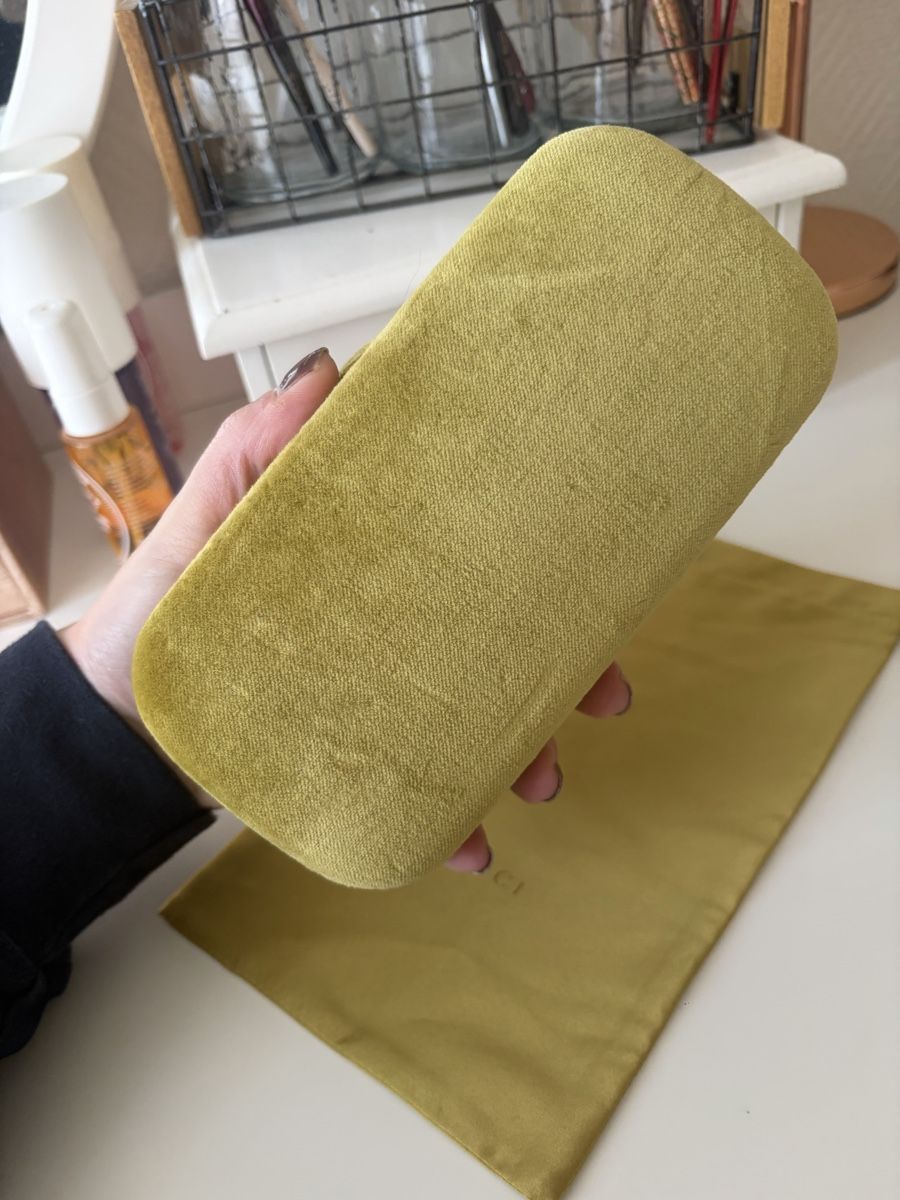 Gucci Altro in  Abbigliamento & Accessori: Gucci Etui – Usato da Basel venduto da Brunner.T 2