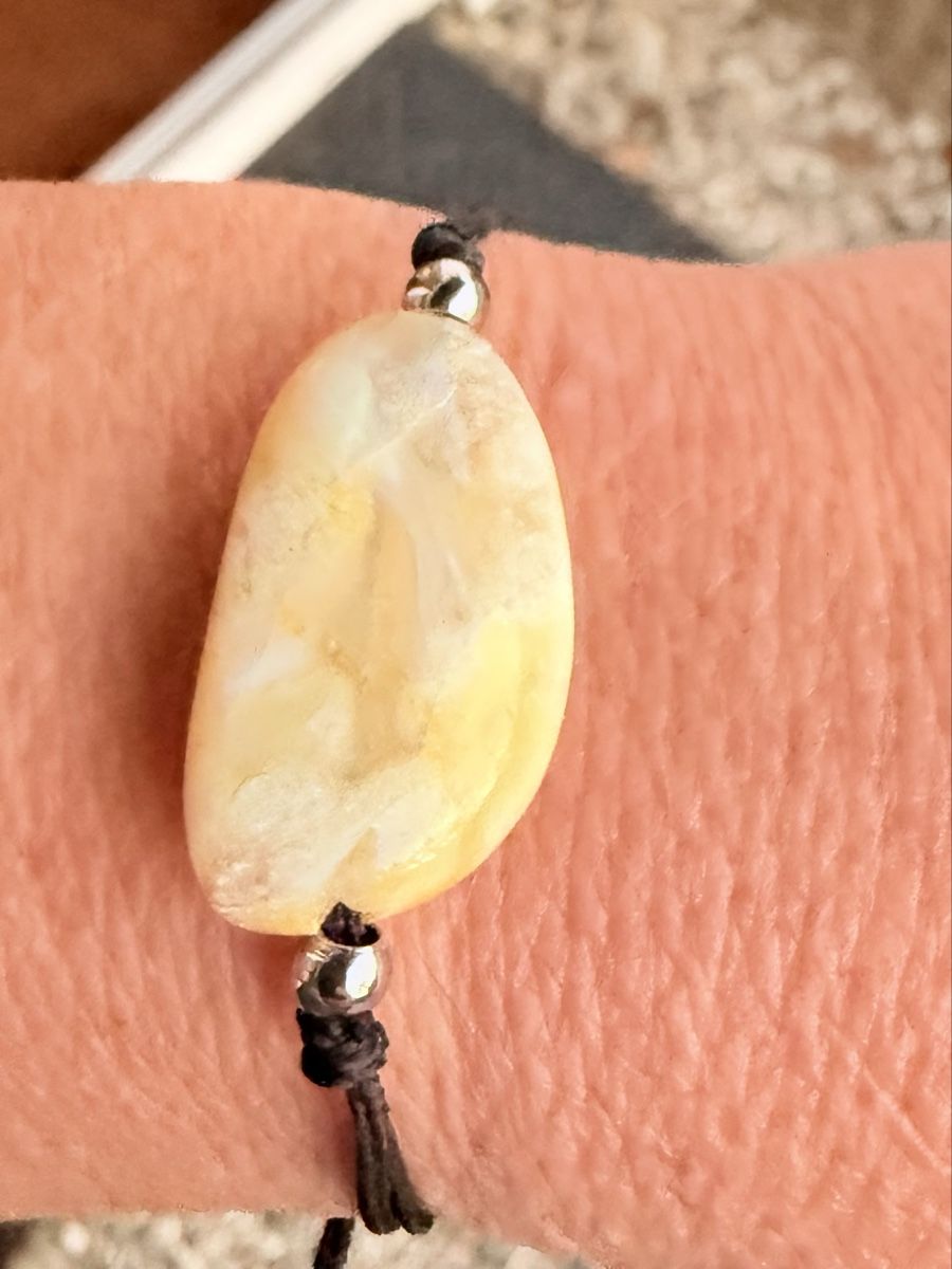 Bracciali & Braccialetti: Handgemachtes Armband mit Bernstein und Knoten. – Nuovo e nell'imballaggio originale da Ebikon venduto da Leonidas2 2