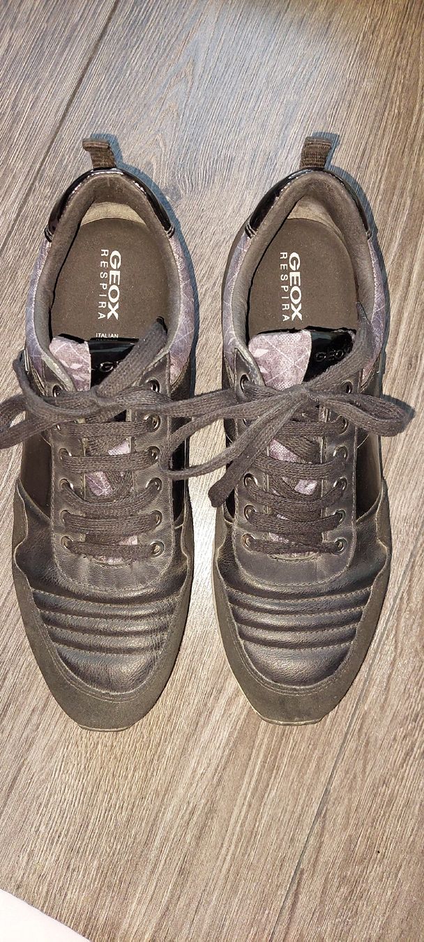 Geox Scarpe da donna: Geox Sneaker gr 38 – Usato da Gwatt (Thun) venduto da Letzte-Chance-III 1