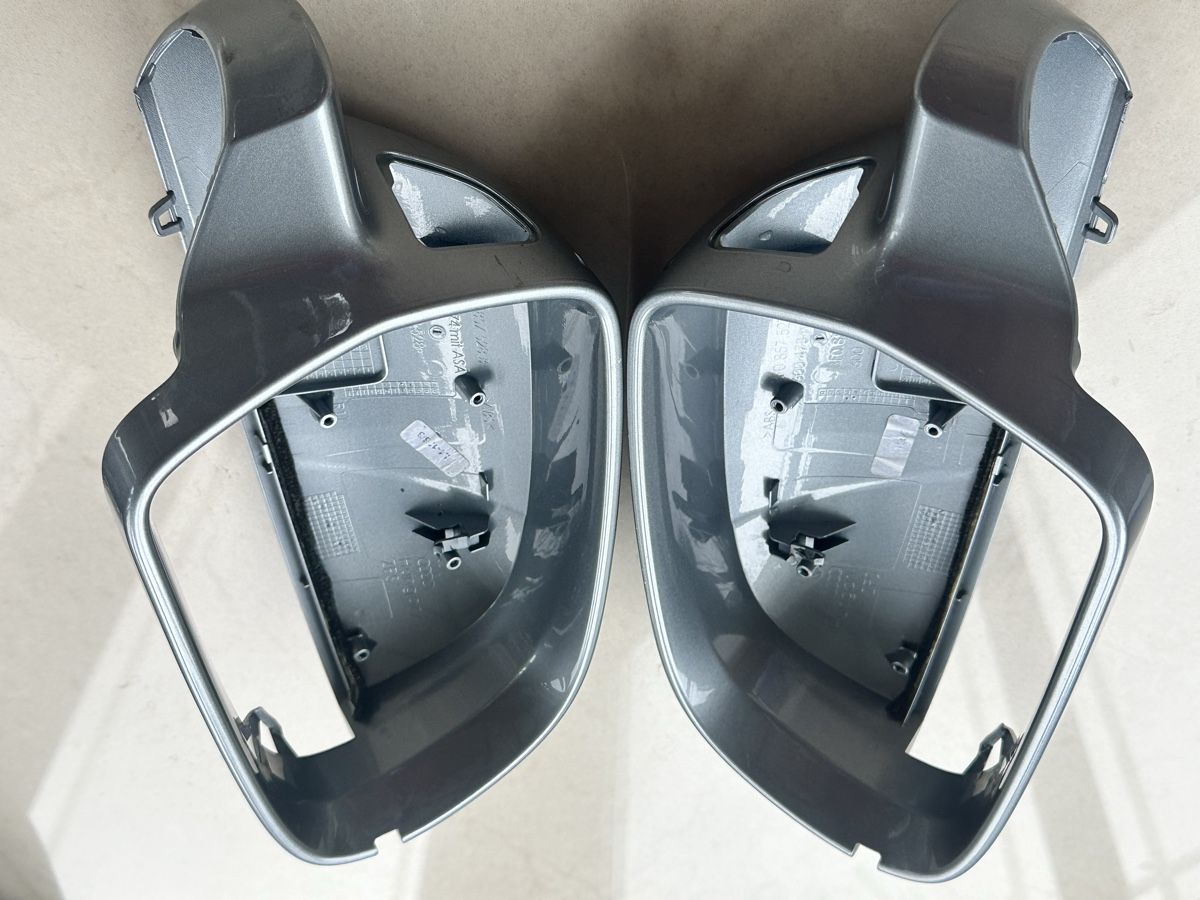 Alle Autoersatzteile: Audi A5 - Coques de rétroviseur avec Side Assist – Gebraucht aus Vésenaz von pgo_l6rl 1