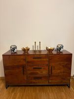 Neuwertige Wohnzimmer Möbel aus holz