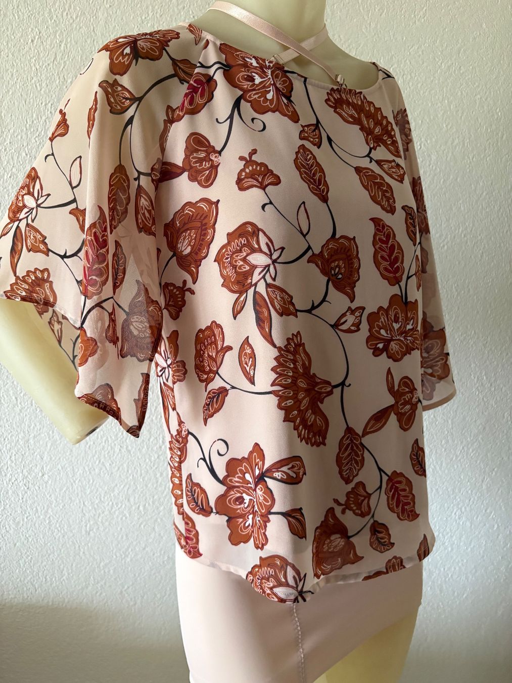 Comma Camicette: COMMA Bluse gr34 – Usato da Niederbipp venduto da blu_jw7r