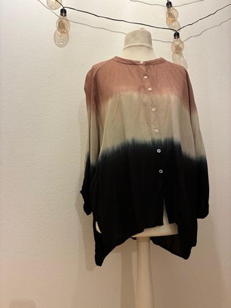 UNGETRAGEN! Bluse von Black Color