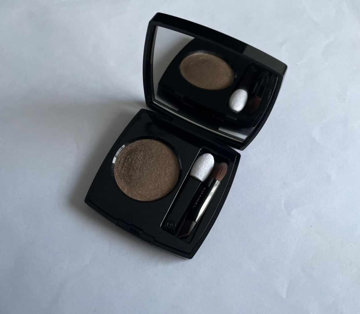 Chanel Make-up: Chanel Lidschatten NP. 59.90 – Nuovo (secondo la descrizione) da Rüfenacht BE venduto da Milena_1 7