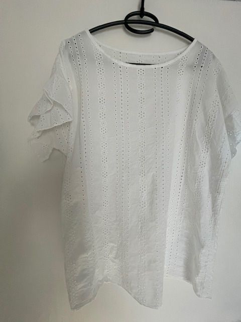 Camicette: Shirt/Bluse weiss Gr. L – Usato da Aesch ZH venduto da niro007