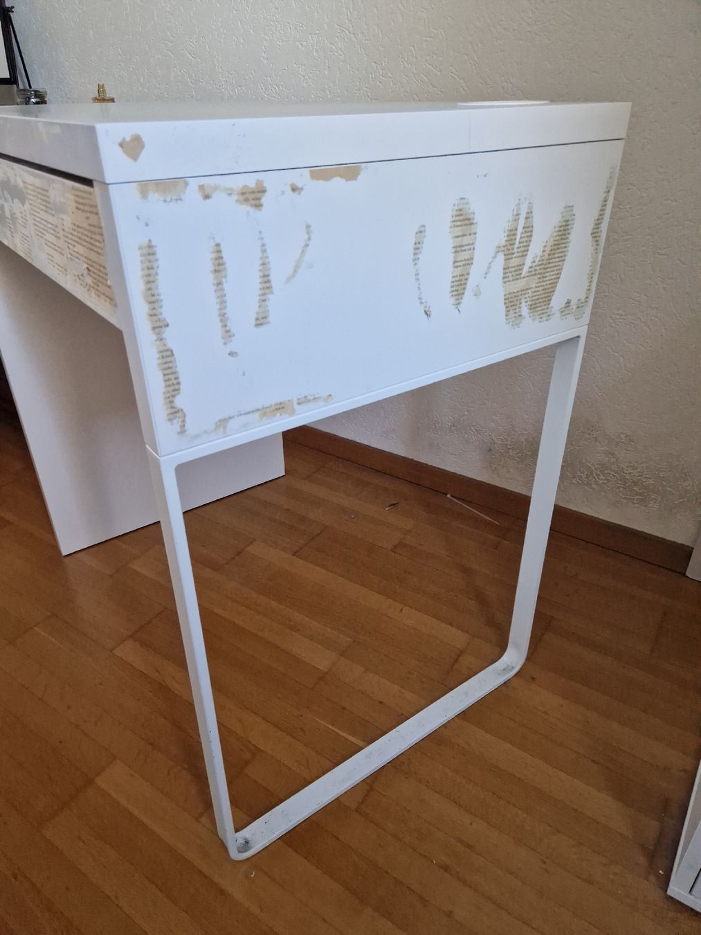 Ikea Scrivanie: IKEA Schreibtisch – Usato da Zürich venduto da jul_zd6j 1
