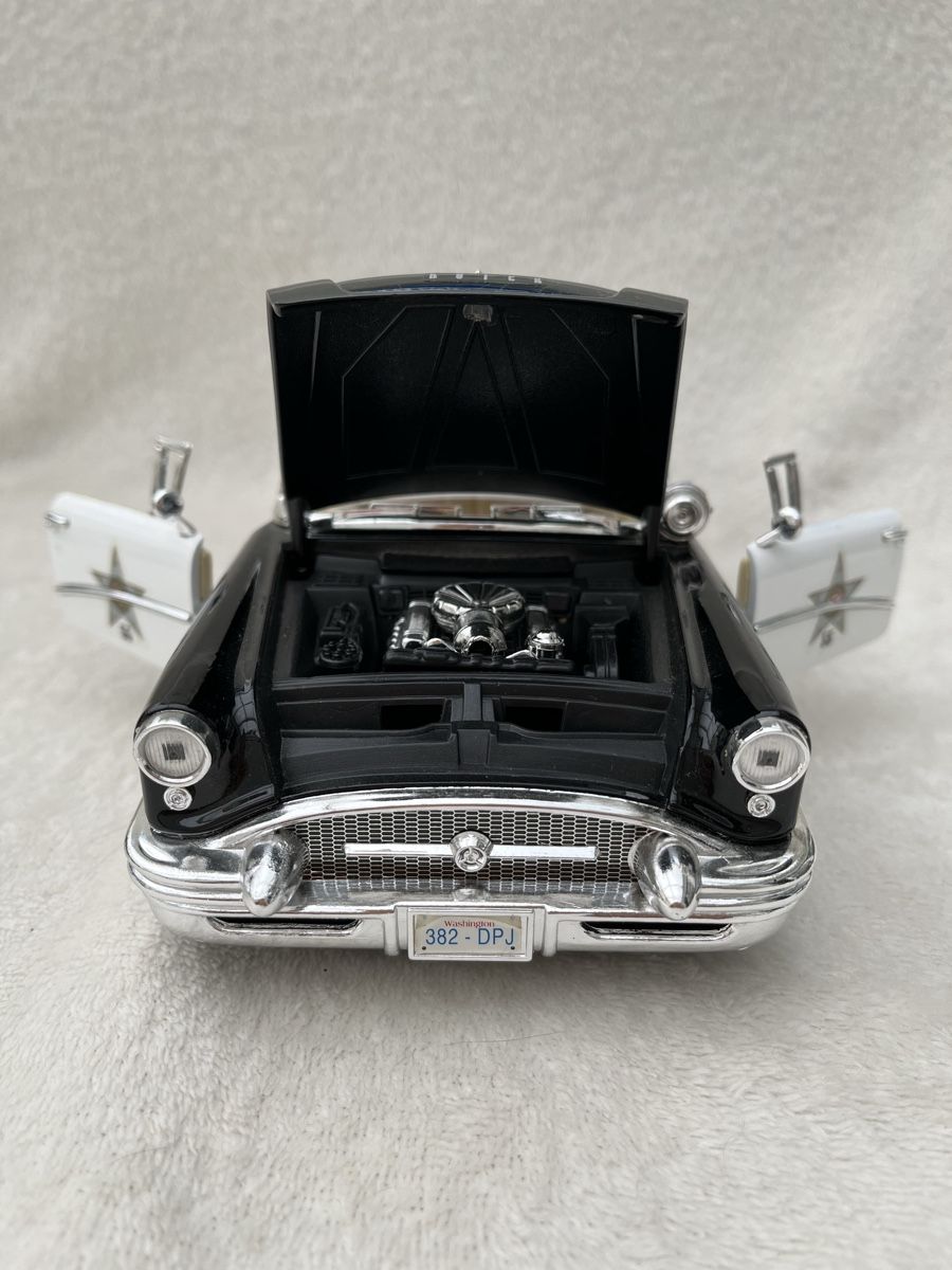 Modellini d'auto: Buick Century 1955 – Nuovo e nell'imballaggio originale da Oberweningen venduto da mer_2yn9 2