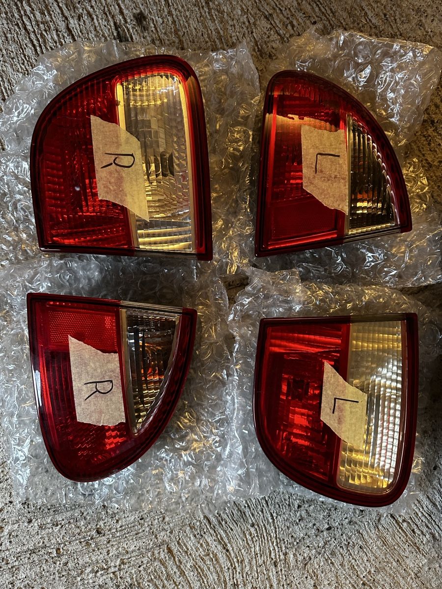 Seat Fari: Seat Leon 2004 Rückleuchten – Usato da Aedermannsdorf venduto da jos_762x
