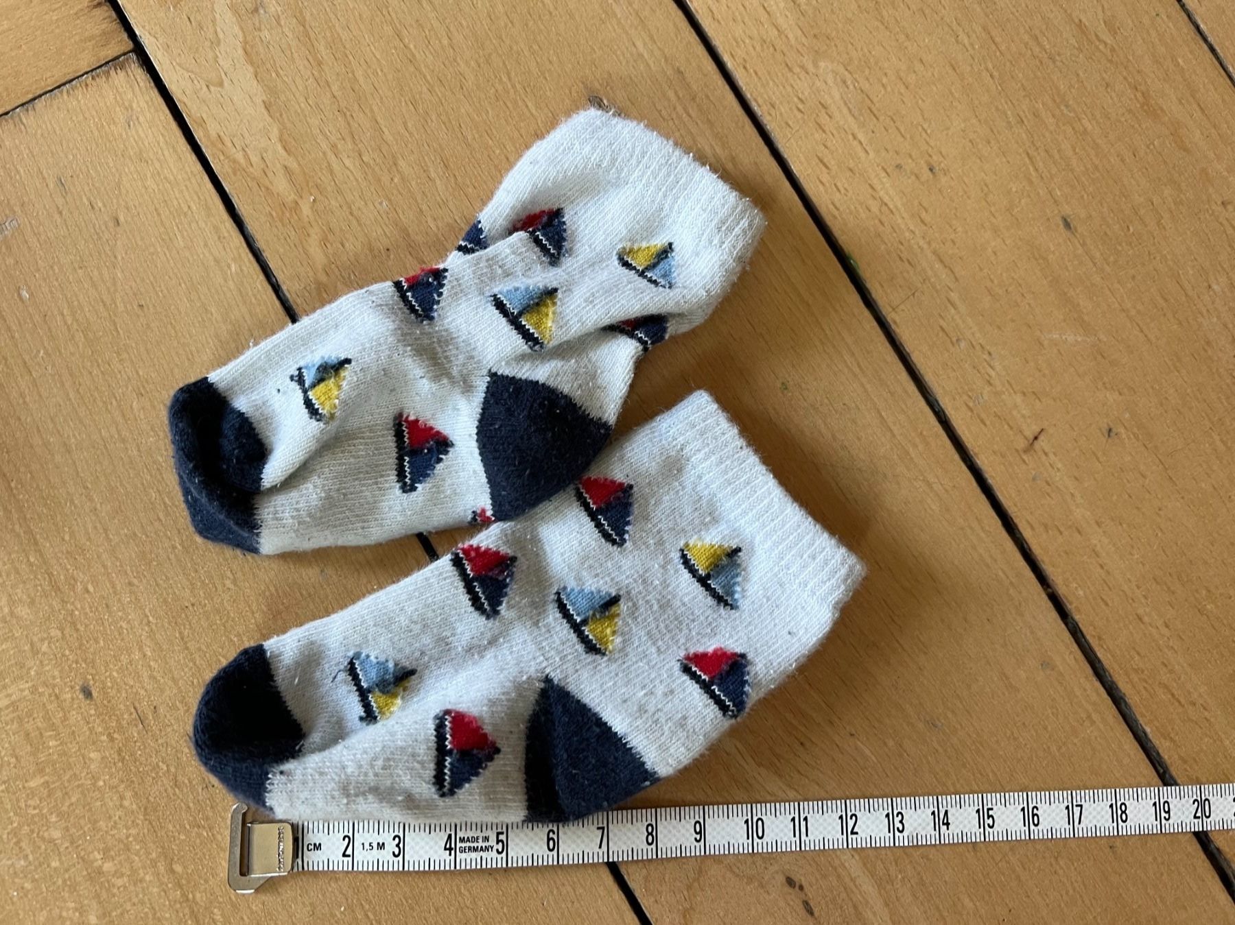 Socken für Kinder: Gr. 15-18 Socken Baby – Gebraucht aus Oensingen von katepe