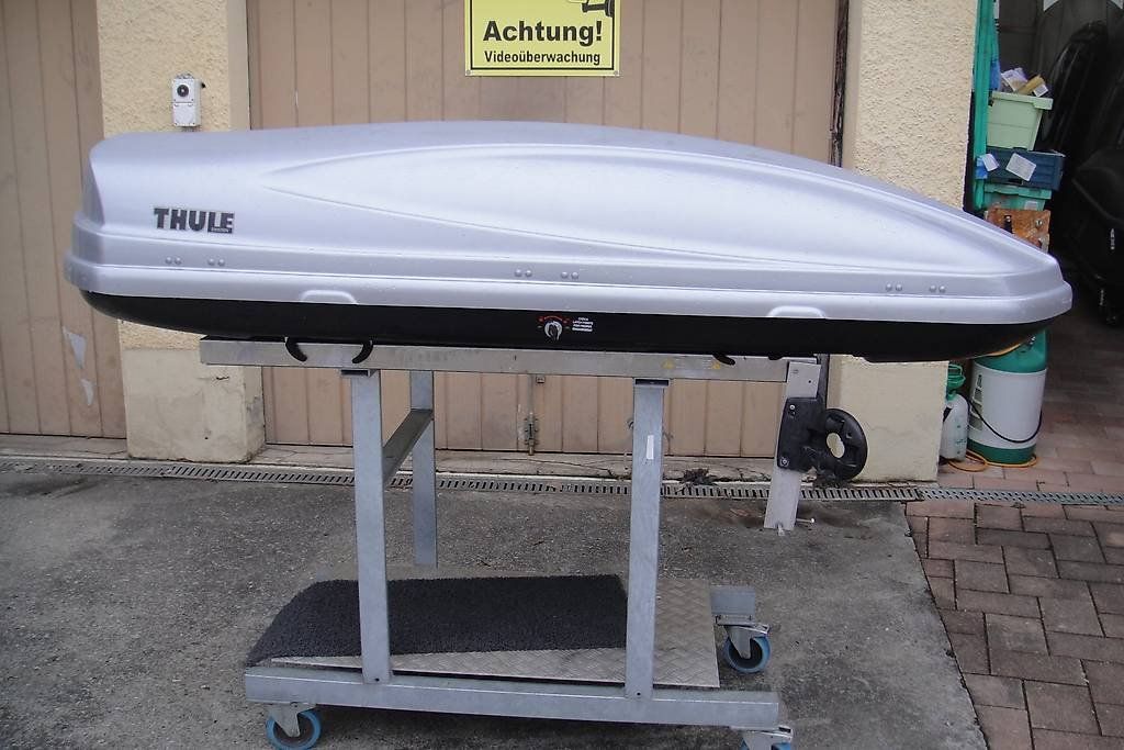 Thule Coffres de toit: Dachbox Jumbo Thule Atlantis – D'occasion à KILLWANGEN par dachboxenvermietung