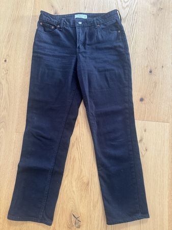 Schwarze Abercrombie Jeans Mid-Rise Straight Leg Gr 28