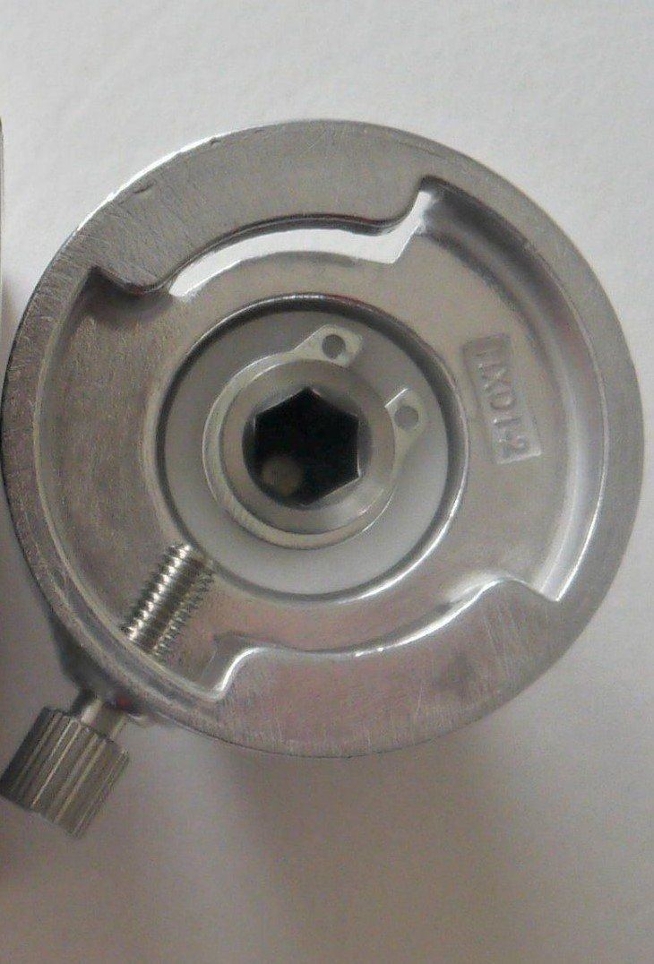 Kenwood Appareils de cuisine: Kenwood Adapter KAT001ME. – D'occasion à Porrentruy par Danreisende 2