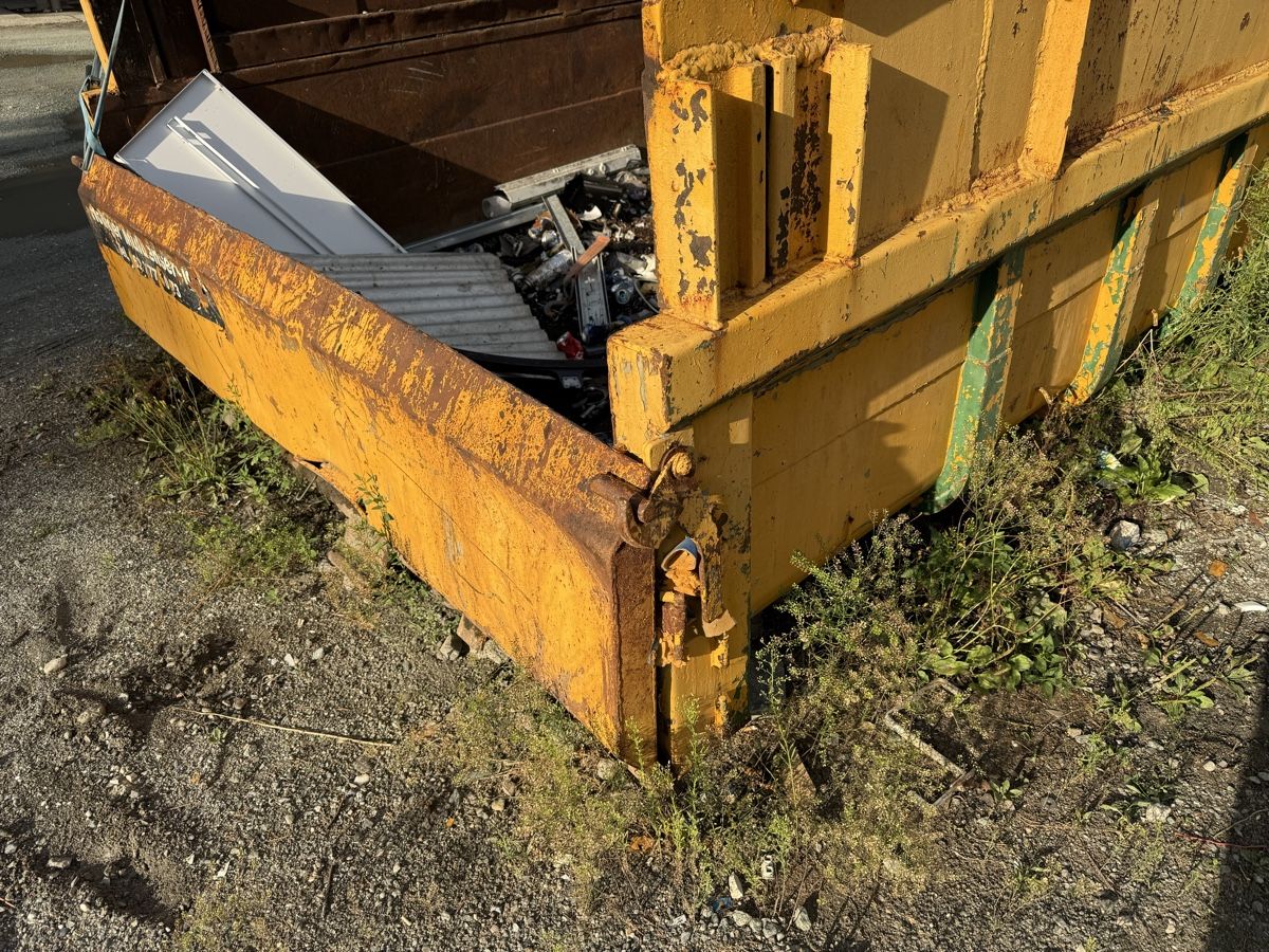Contenitori edile: Mulde
Container gebraucht – Usato da Sils im Domleschg venduto da sablonier1985 3